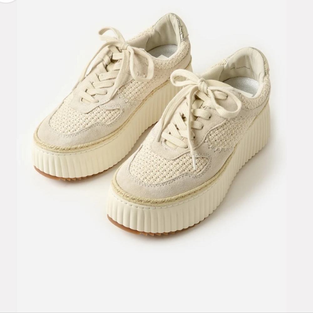 DOLCE VITA Women's Dandi Sneaker Color Sand